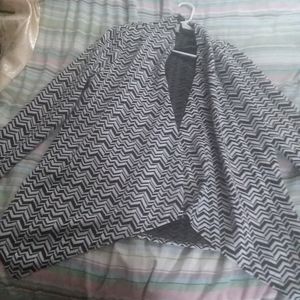 CHEVRON Long-sleeve Cardigan w/ Long Sides